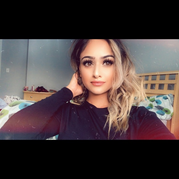 Meet your Posher, Simran - Picture 1 of 1